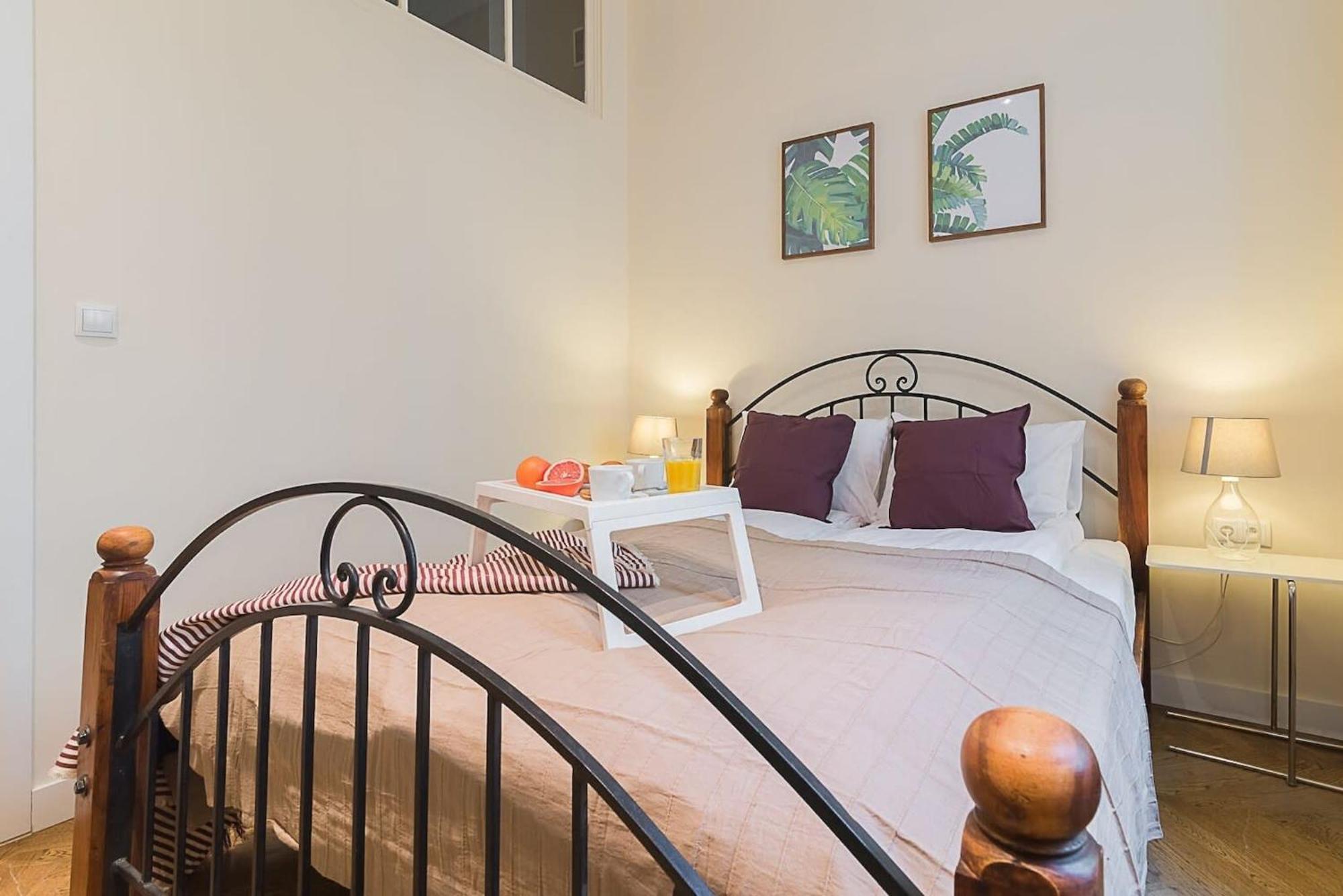 ורשה Rent Like Home - Hoza 39 מראה חיצוני תמונה