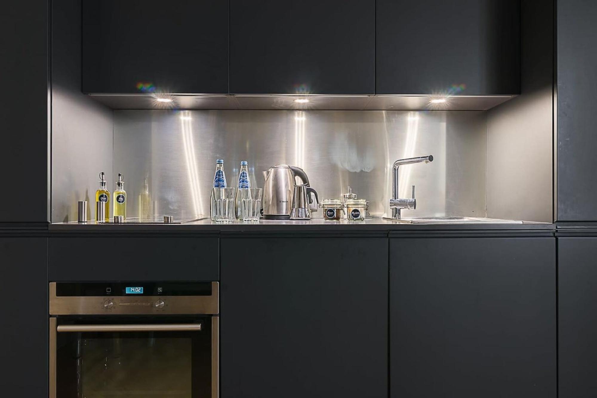 ורשה Rent Like Home - Hoza 39 מראה חיצוני תמונה